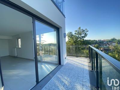 Appartement - 70 m² - 3 pièces