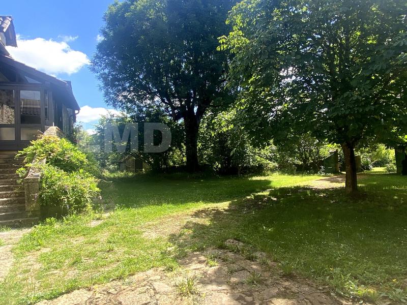 Propriété - 131 m² - 5 pièces