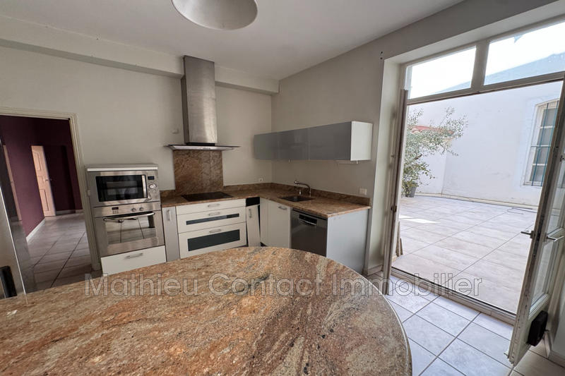 Appartement - 189 m² - 7 pièces