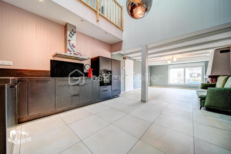 Maison - 143 m² - 6 pièces