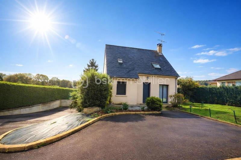 Maison - 81 m² - 5 pièces