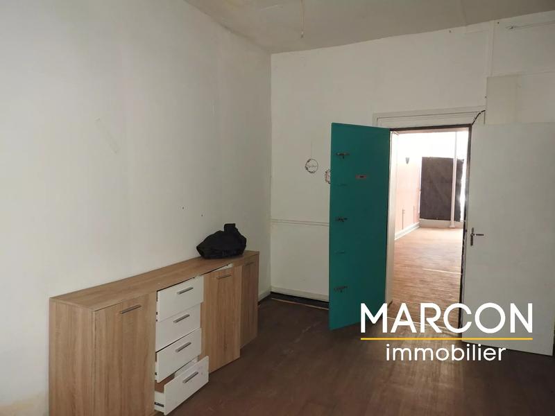 Immeuble - 95 m² - 5 pièces