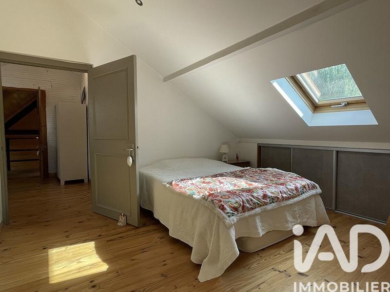 Maison - 200 m² - 8 pièces