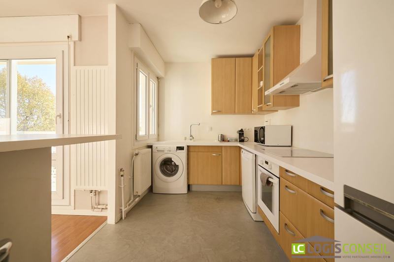 Appartement - 80 m² - 4 pièces