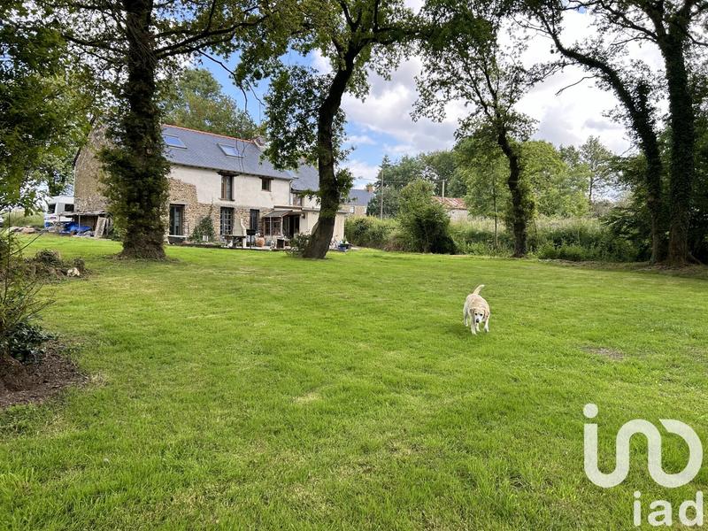 Maison - 210 m² - 5 pièces