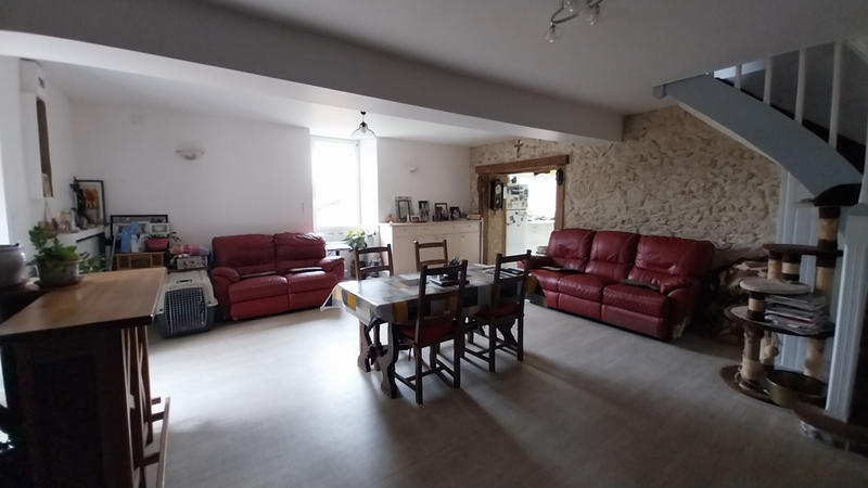 Propriété - 139 m² - 4 pièces