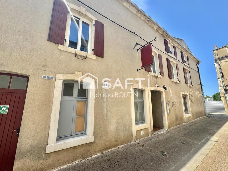 Maison - 255 m² - 10 pièces