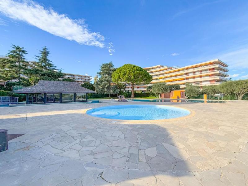 Appartement - 58 m² - 2 pièces