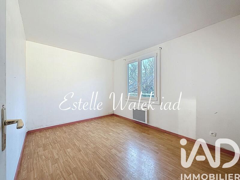 Maison - 93 m² - 5 pièces