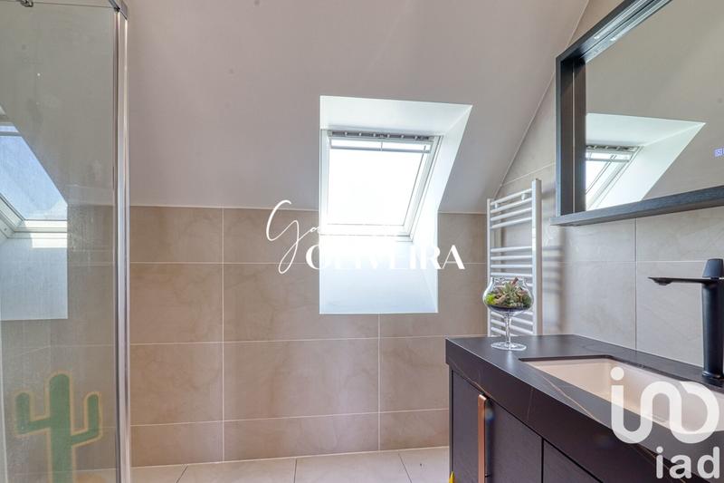 Maison - 140 m² - 7 pièces