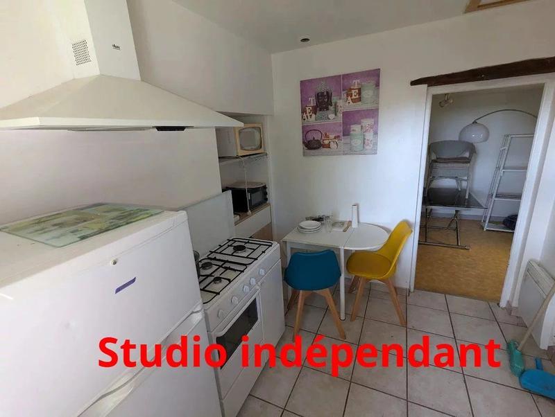 Maison - 224 m² - 9 pièces