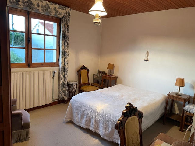 Maison - 120 m² - 7 pièces