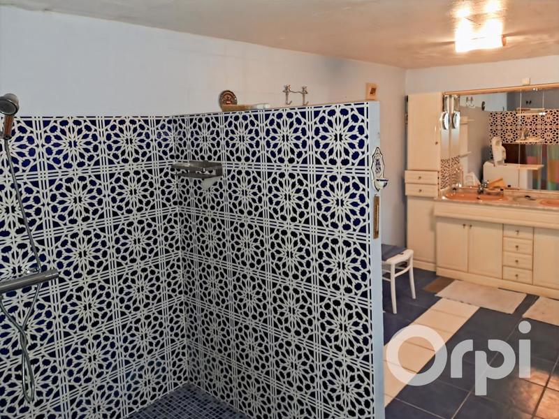 Corps de ferme - 189 m² - 9 pièces