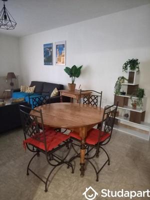 Appartement - 70 m² - 3 pièces