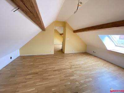 Maison - 183 m² - 8 pièces