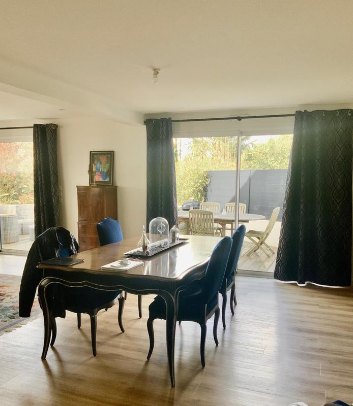 Maison - 269 m² - 7 pièces