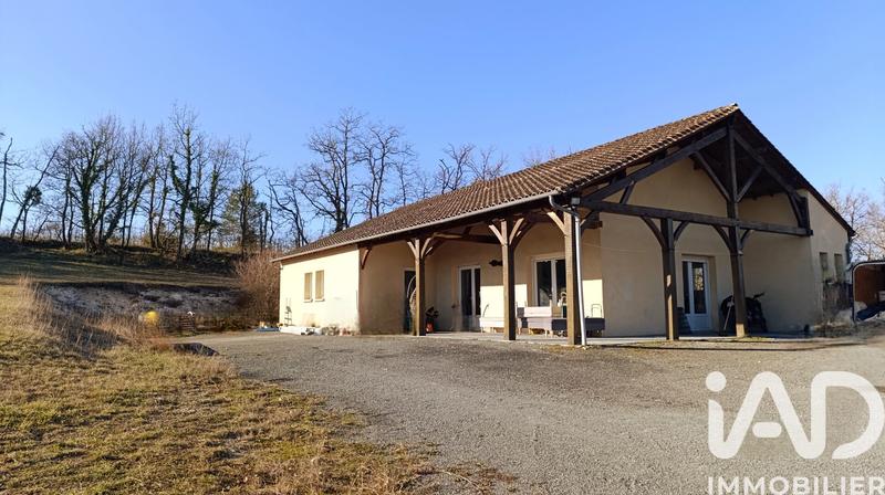 Maison - 144 m² - 5 pièces