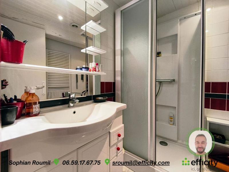 Maison - 147 m² - 7 pièces