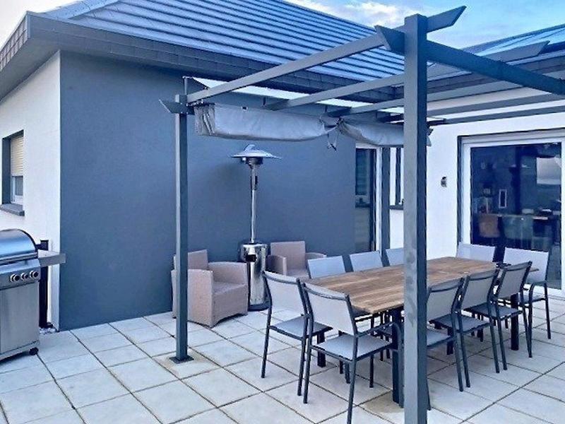 Villa - 361 m² - 8 pièces