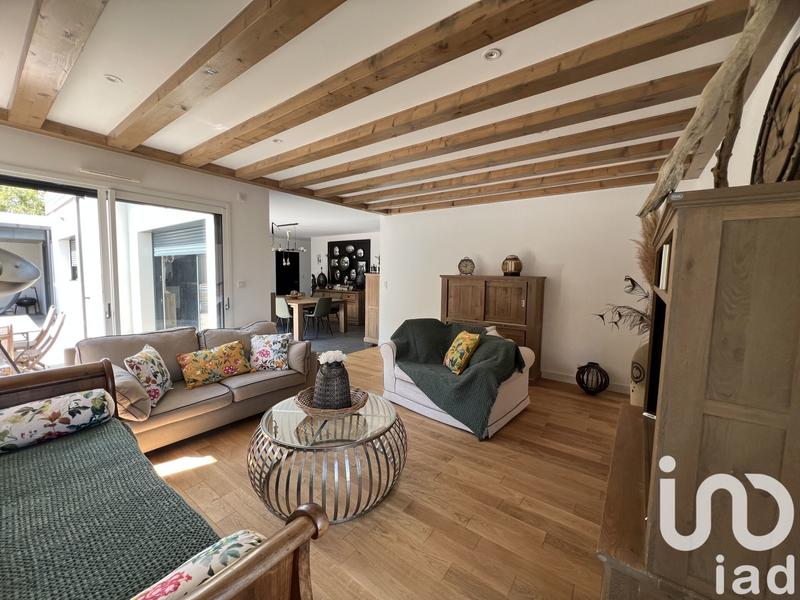 Maison de maîtres - 200 m² - 7 pièces