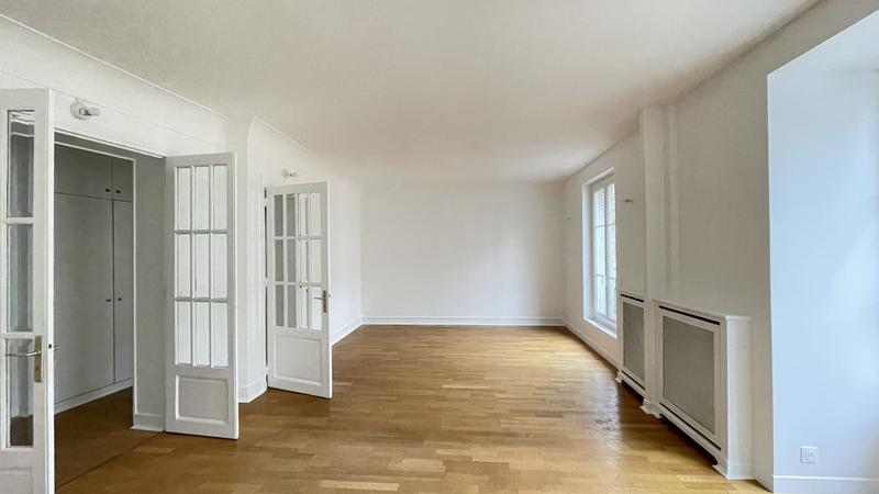 Appartement - 84 m² - 3 pièces