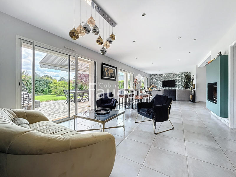 Maison - 173 m² - 7 pièces