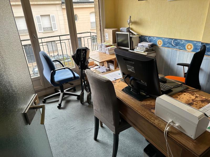 Appartement - 100 m² - 6 pièces