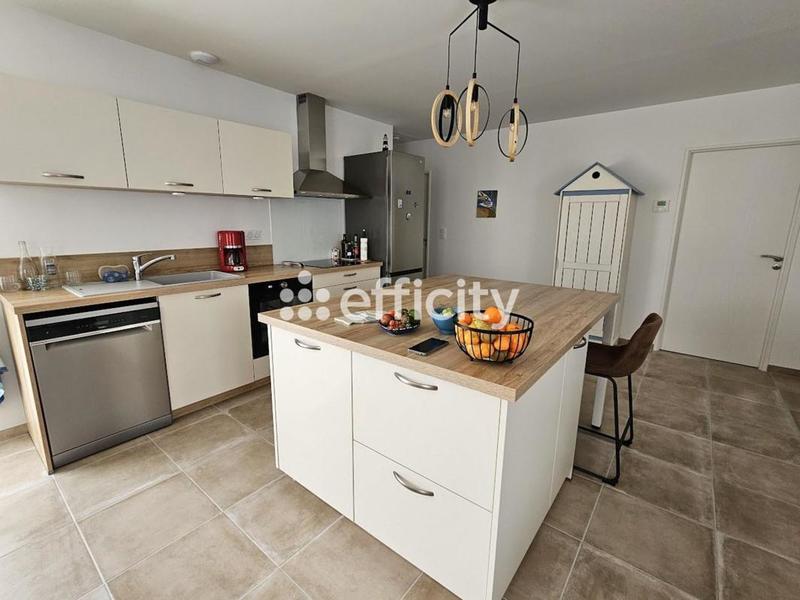 Maison - 94 m² - 4 pièces