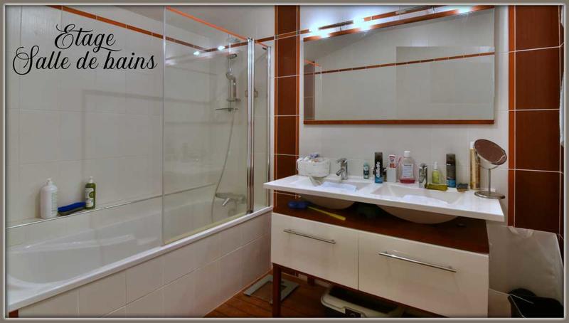 Longère - 219 m² - 6 pièces