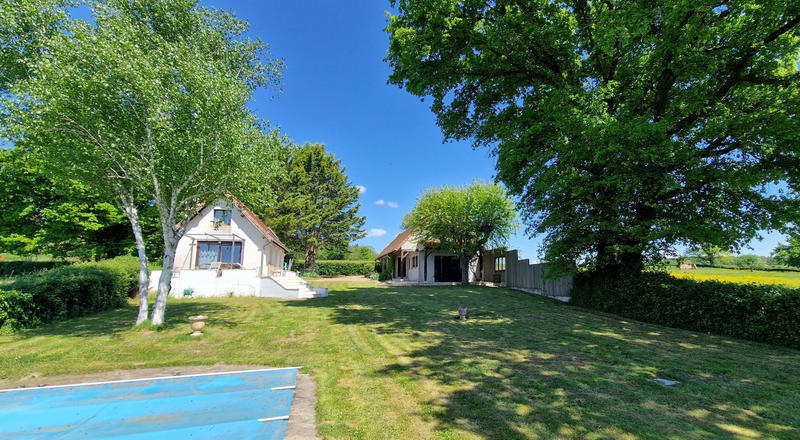 Maison - 150 m² - 7 pièces