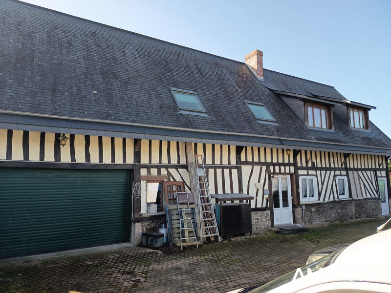 Maison ancienne - 170 m² - 6 pièces