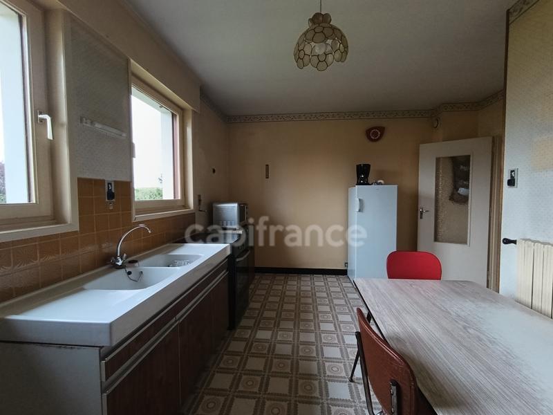 Maison - 121 m² - 5 pièces