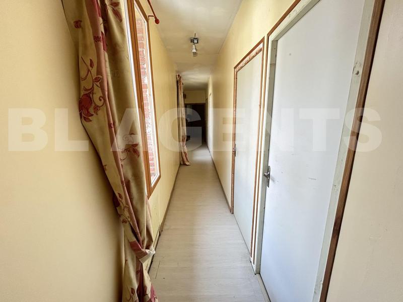 Fonds de commerce - 240 m²