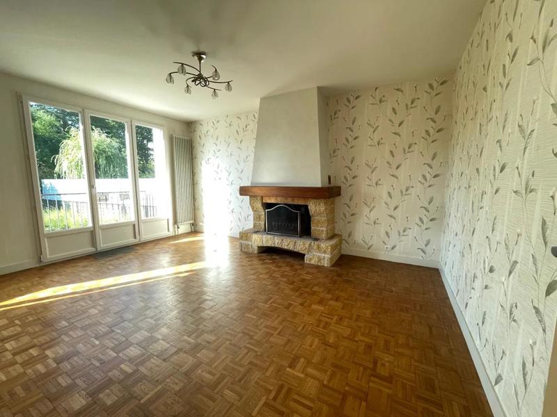 Maison - 99 m² - 5 pièces