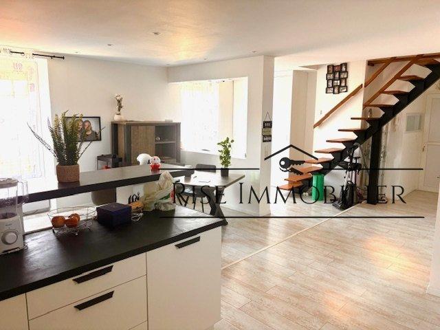 Appartement - 94 m² - 4 pièces