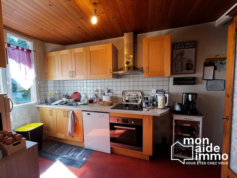 Maison - 145 m² - 6 pièces