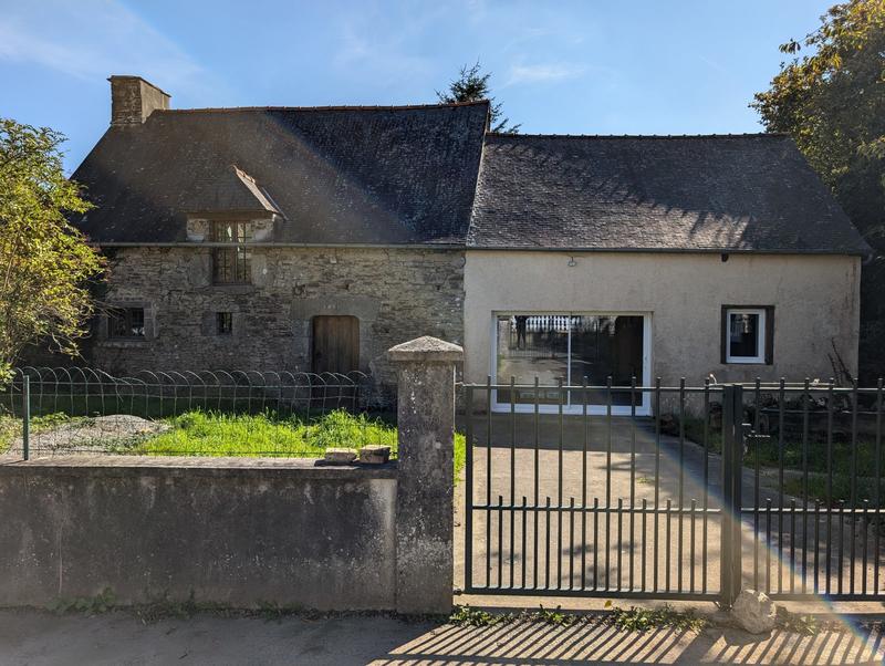 Maison - 90 m² - 3 pièces