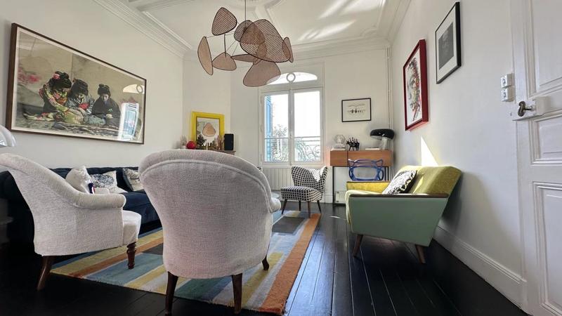 Propriété - 199 m² - 8 pièces