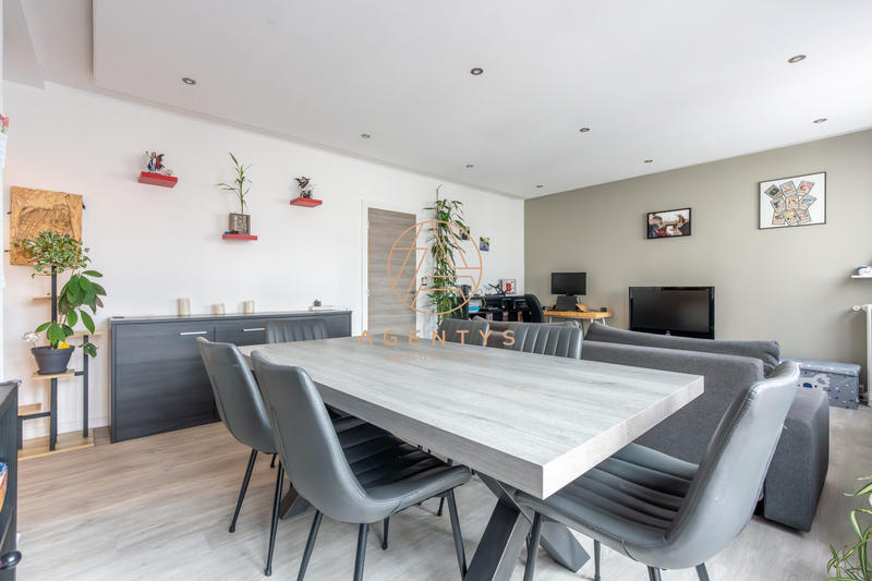 Appartement - 74 m² - 4 pièces