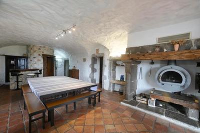 Mas - 380 m² - 14 pièces