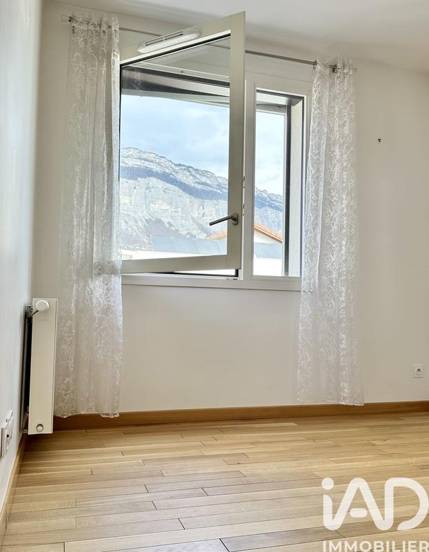Appartement - 77 m² - 4 pièces