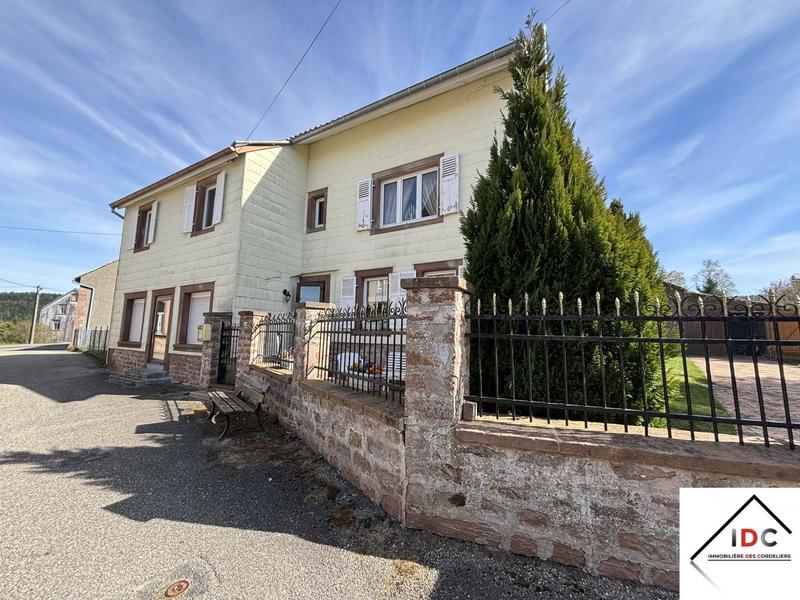 Maison - 190 m² - 6 pièces