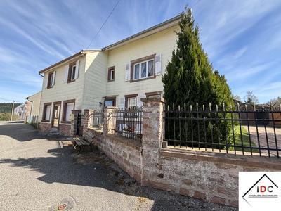 Maison - 190 m² - 6 pièces