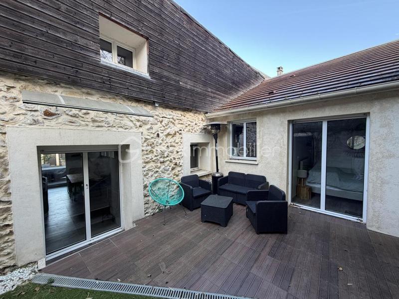 Maison - 105 m² - 5 pièces