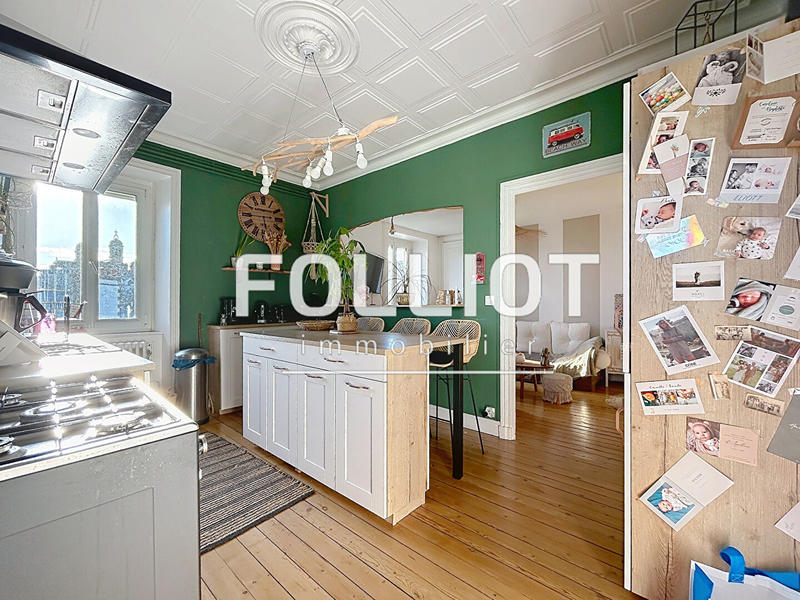 Appartement - 60 m² - 2 pièces