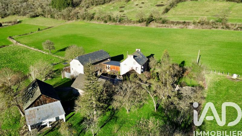 Maison de campagne - 230 m² - 5 pièces