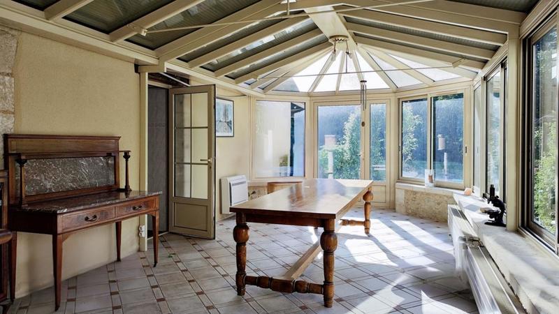 Maison - 295 m² - 10 pièces