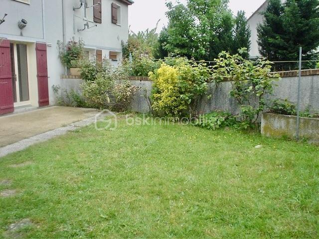 Maison - 148 m² - 8 pièces