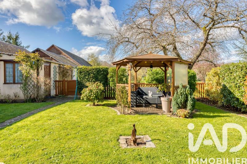 Maison - 237 m² - 13 pièces