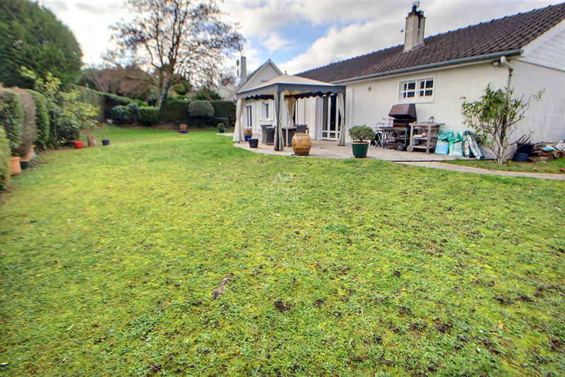 Maison - 147 m² - 6 pièces